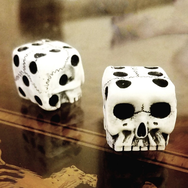 Halloween White Skull Resin Di - Party Games No Equipment review and price